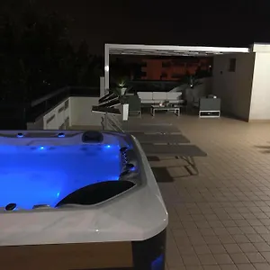 https://hotel-tenerife-riccione.emilia-romagnahotels.net